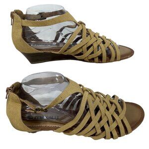 Makalu California Mona Strappy Tan Gladiator Sandals Women's  10